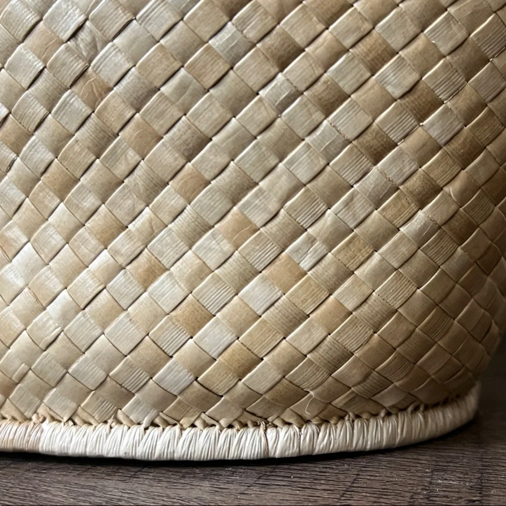 Lauhala Woven Eke Tote Bag - Picture 7 of 8